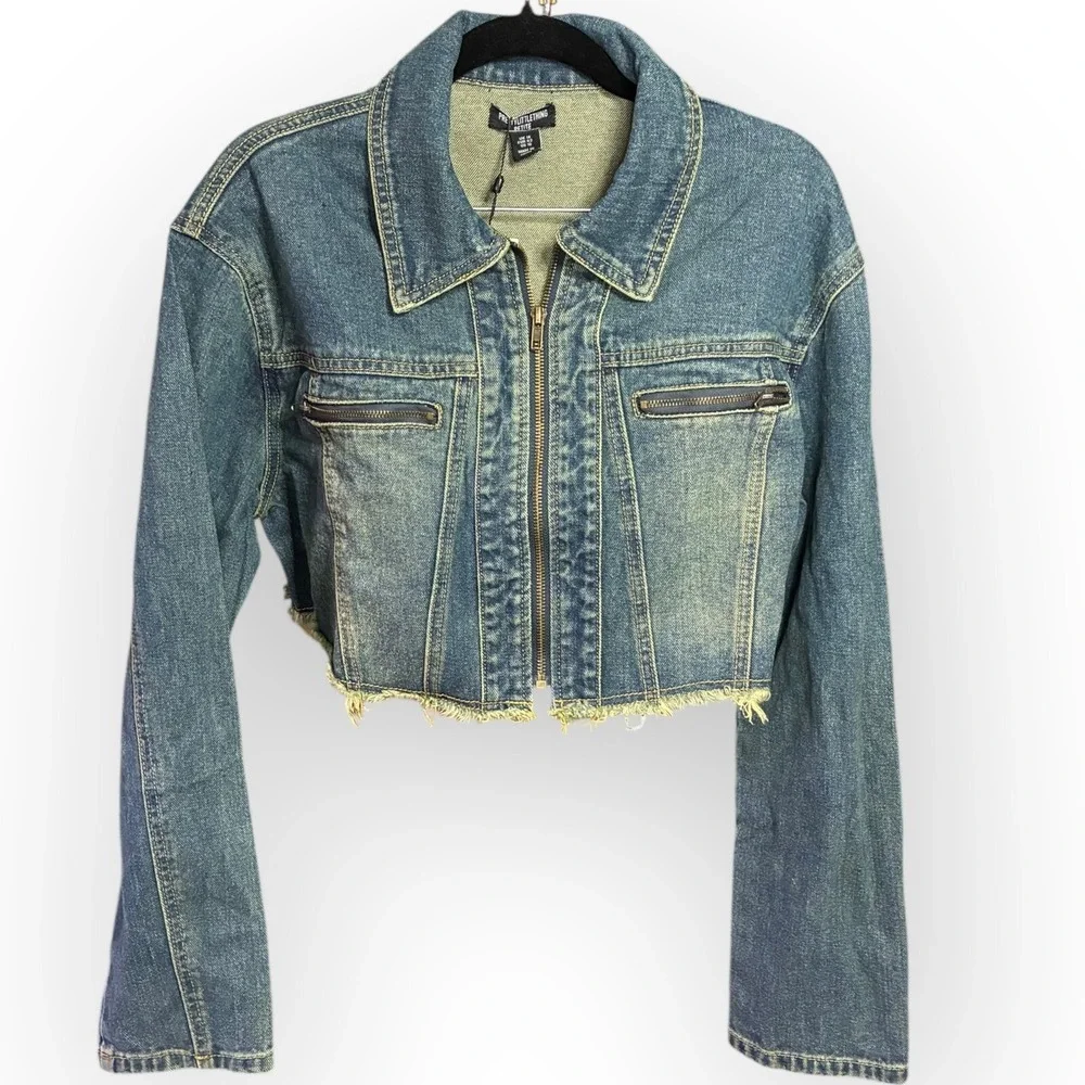 PrettyLittleThing Cropped Denim Jacket Raw Hem Zip Front Blue Petite US 10